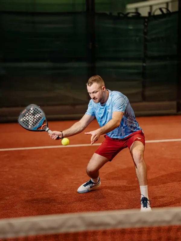 Sebastian Chyliński na korcie